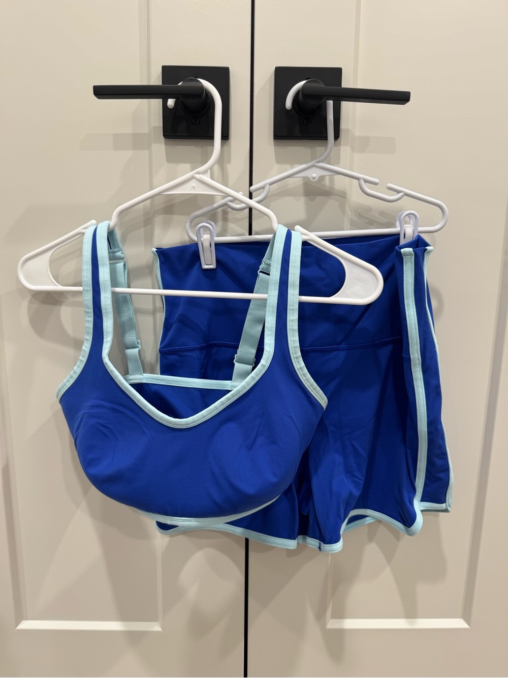 Target All In Motion Blue and Light Blue Trim Sports Bra and Shorts Set